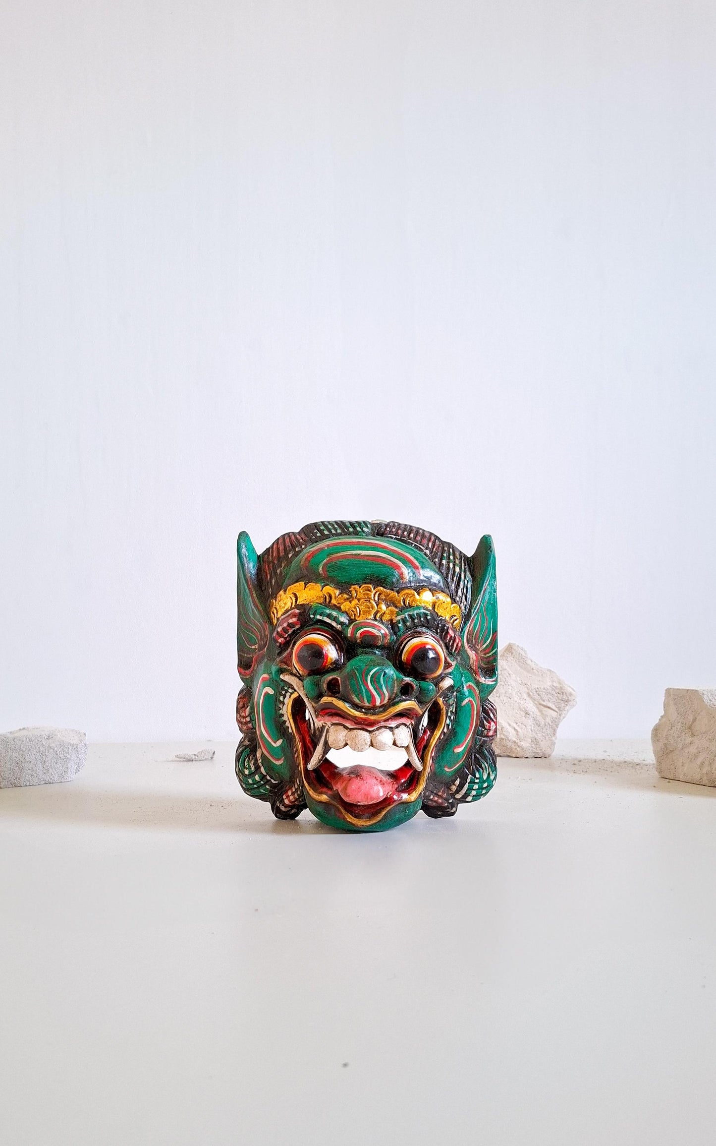 Maschera Barong intagliata a mano
