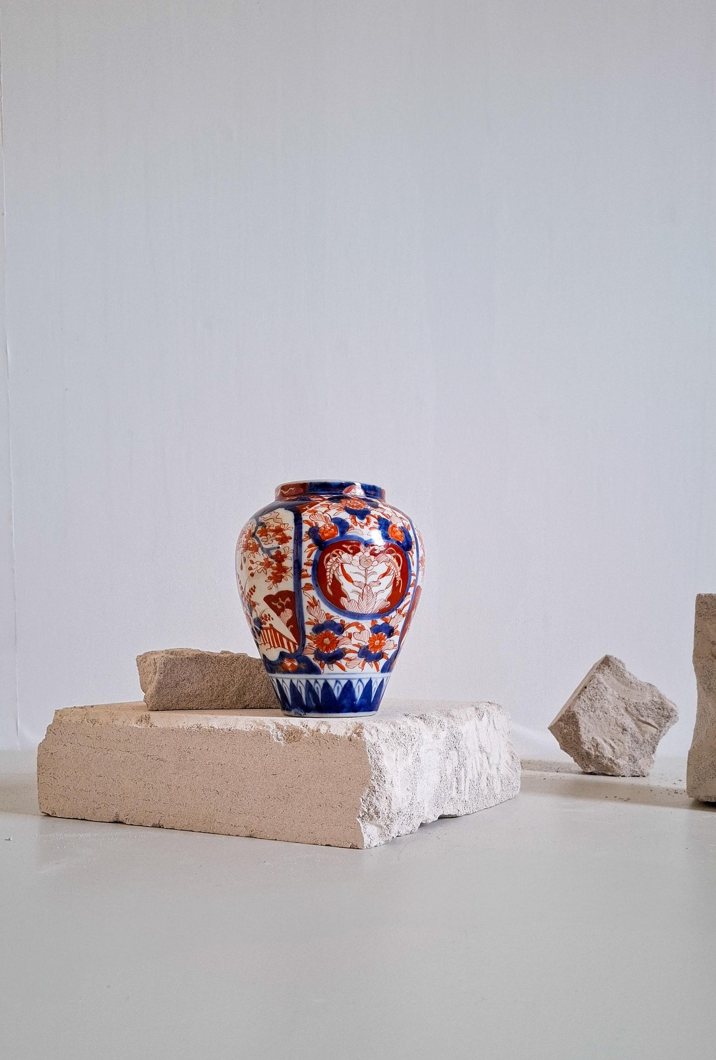 Vaso in porcellana Imari Giapponese