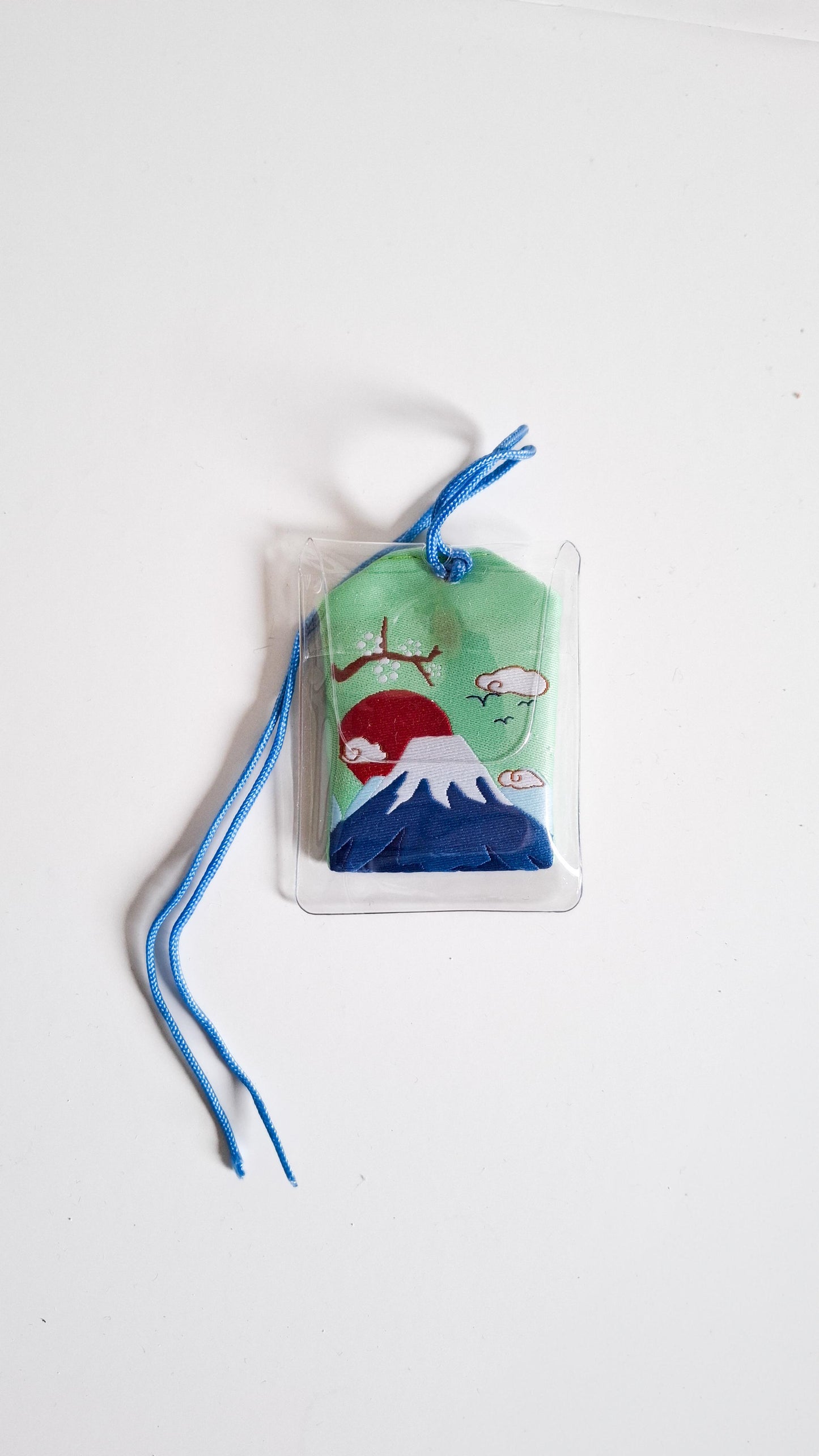Omamori Hoku