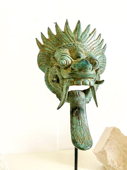 Statua Maschera Barong in bronzo