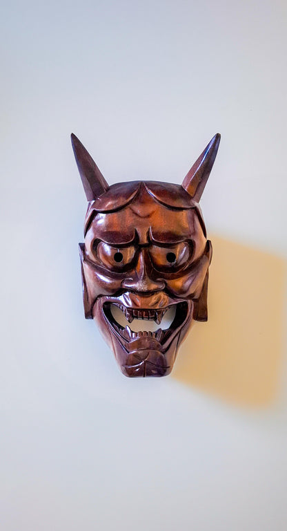 Antica maschera Hannya in legno