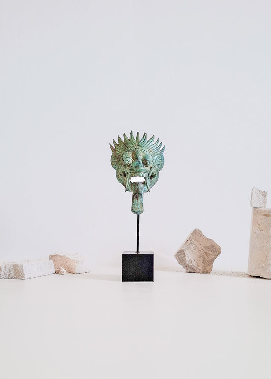 Statua Maschera Barong in bronzo