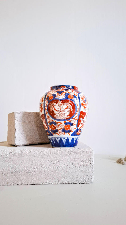 Vaso in porcellana Imari Giapponese