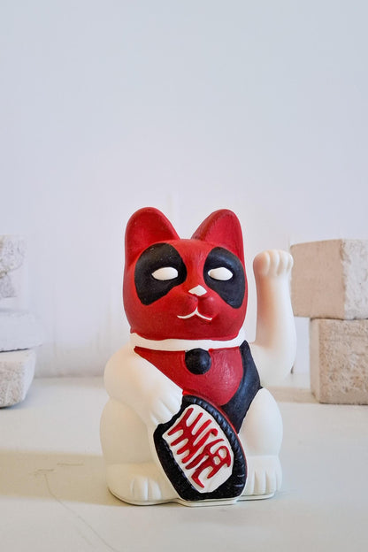 Maneki Neko Deadpool