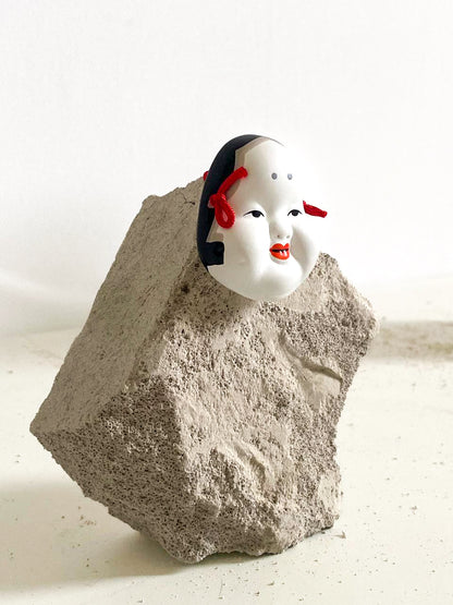 Maschera Nō in ceramica